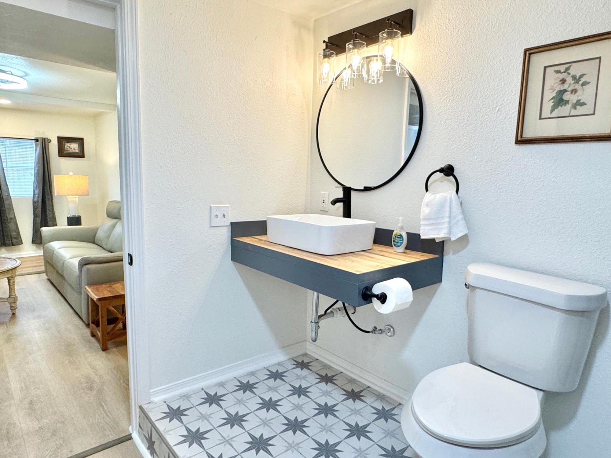Upgraded Suite - Easy Access To Uptown #N29 Oklahoma City Exterior photo